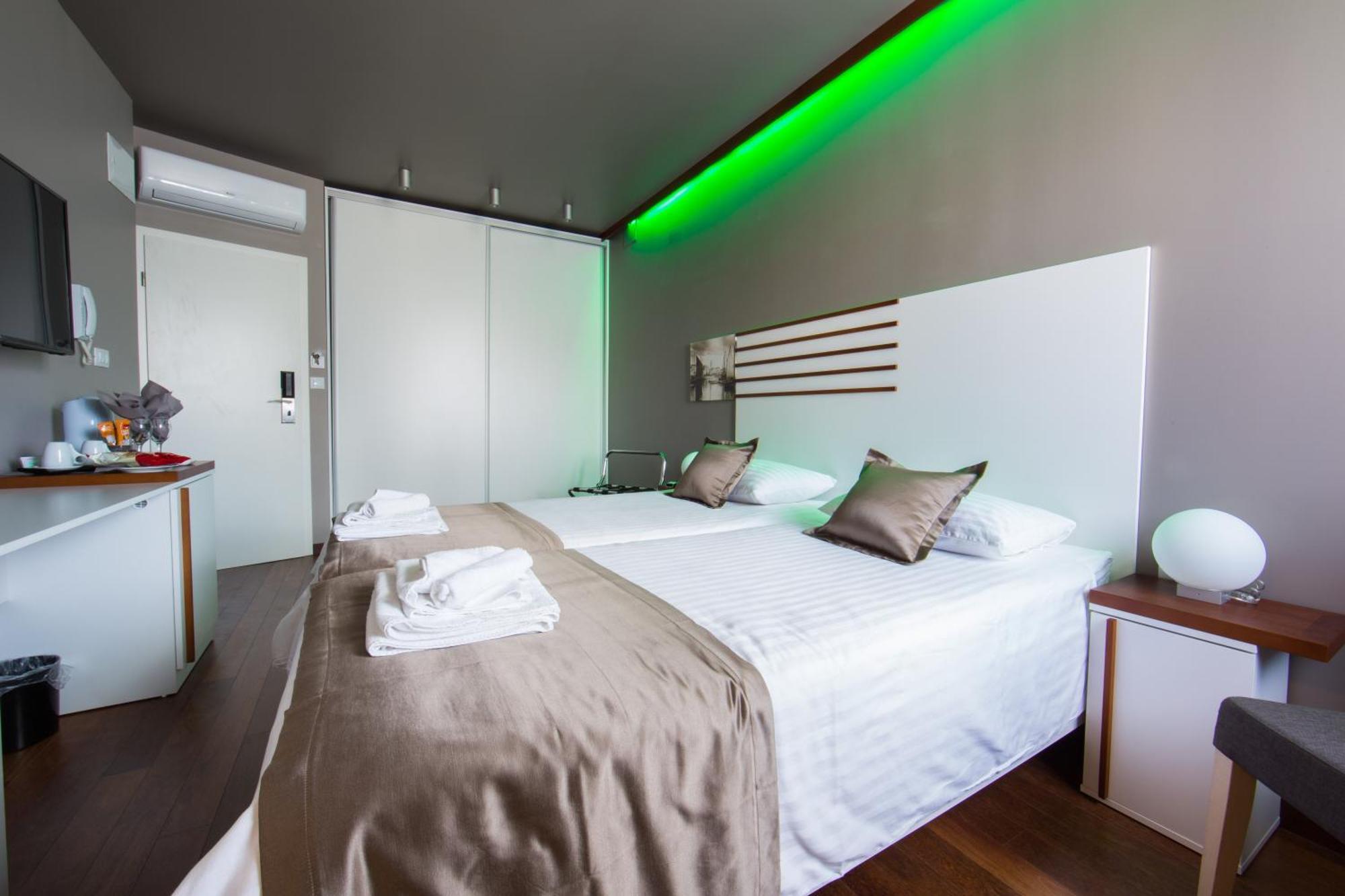 Luxury Rooms Silente Bacvice 1 Split Exterior foto