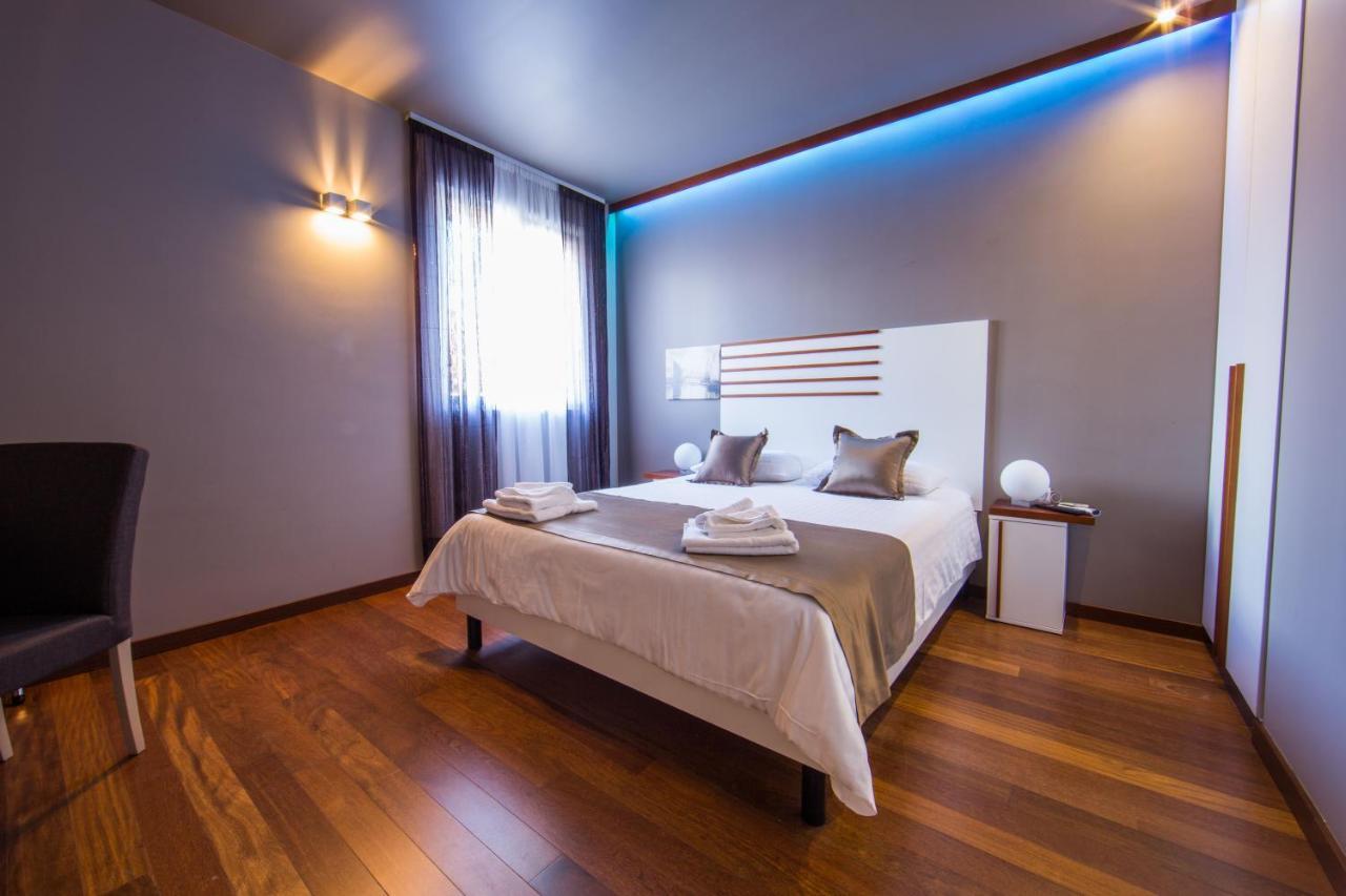 Luxury Rooms Silente Bacvice 1 Split Exterior foto