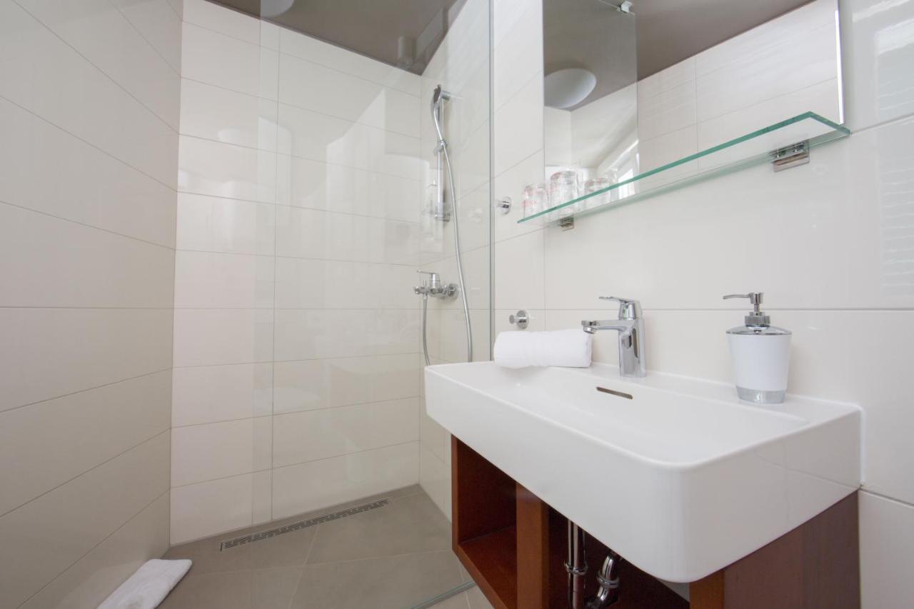 Luxury Rooms Silente Bacvice 1 Split Exterior foto